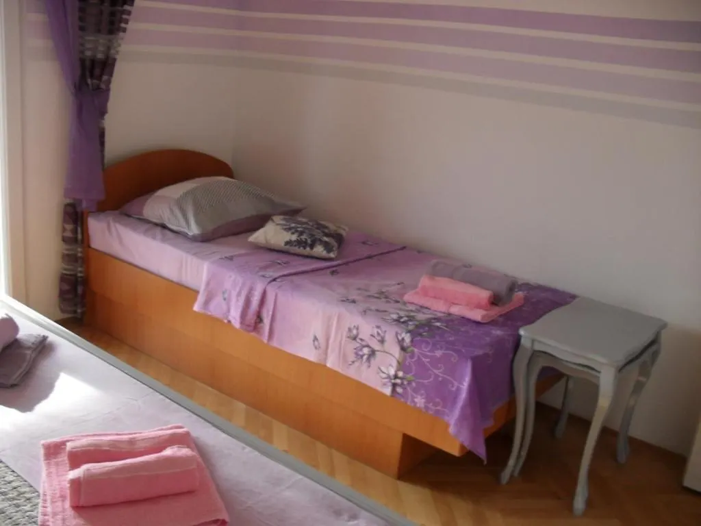 Apartment In Lopar With Terrace, Air Conditioning, Wifi, Washing Machine 87-2